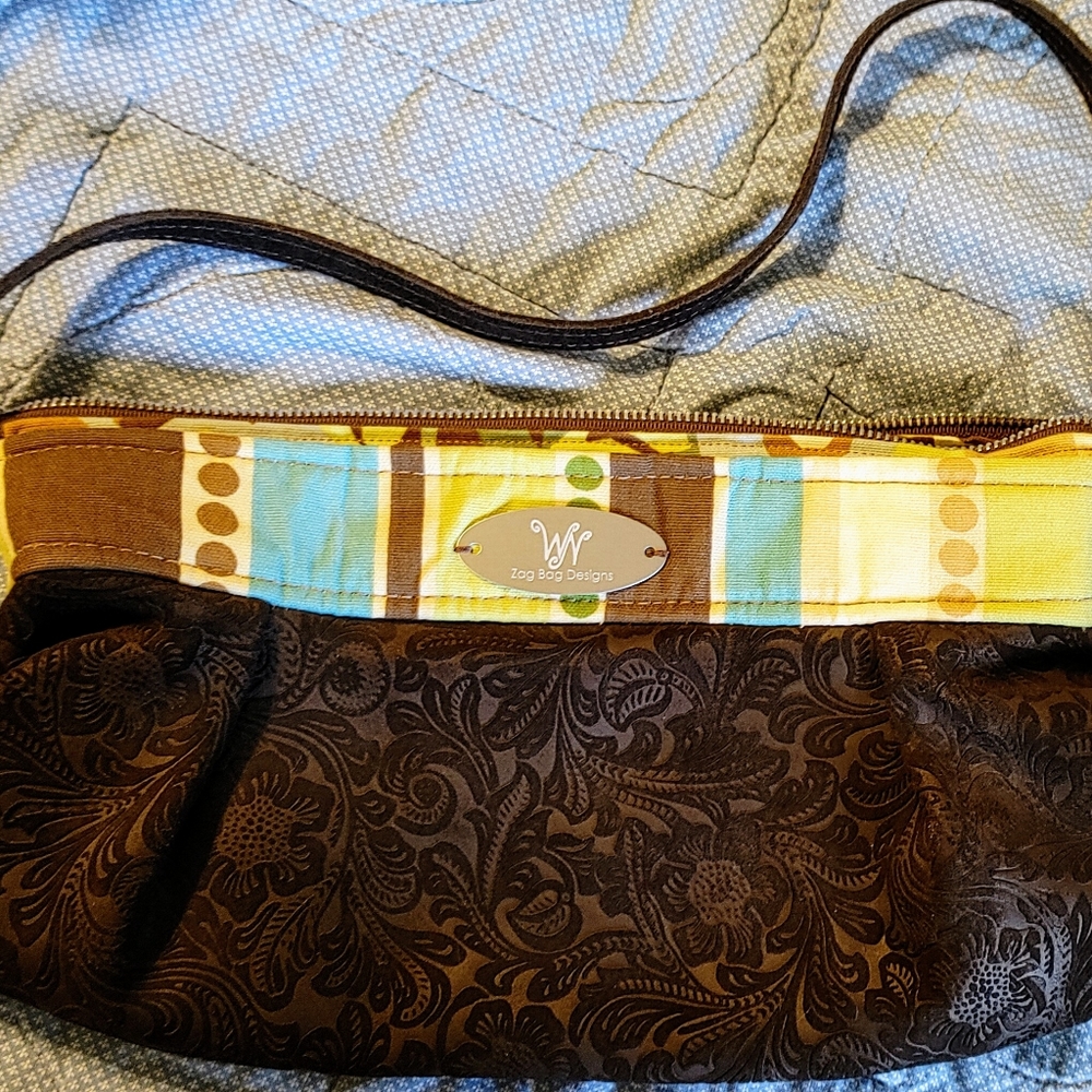 Zag Bag purse